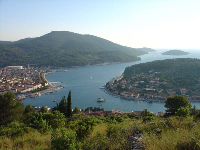 Croatian Bike Routes: Vela Luka on Korčula Island