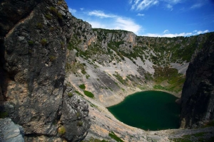 Croatian Bike Routes: Imotski Lakes