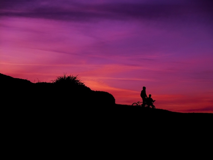 Cycling for a Cause: Samobor Organizes &quot;Purple Bike Tour&quot; to Raise Epilepsy Awareness