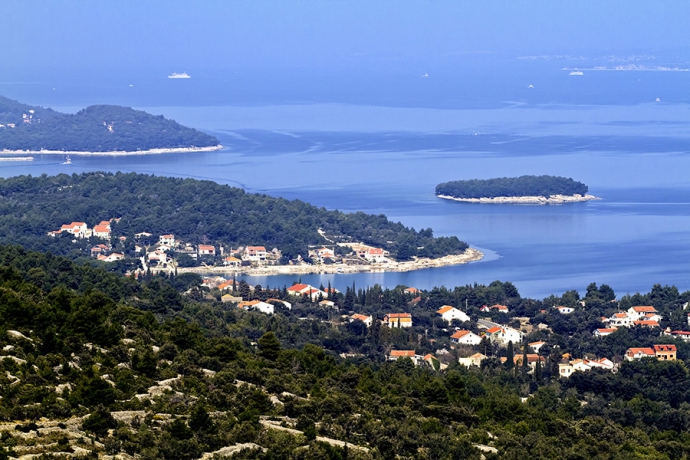 Island of Pašman Turns Toward Cyclo-Tourists